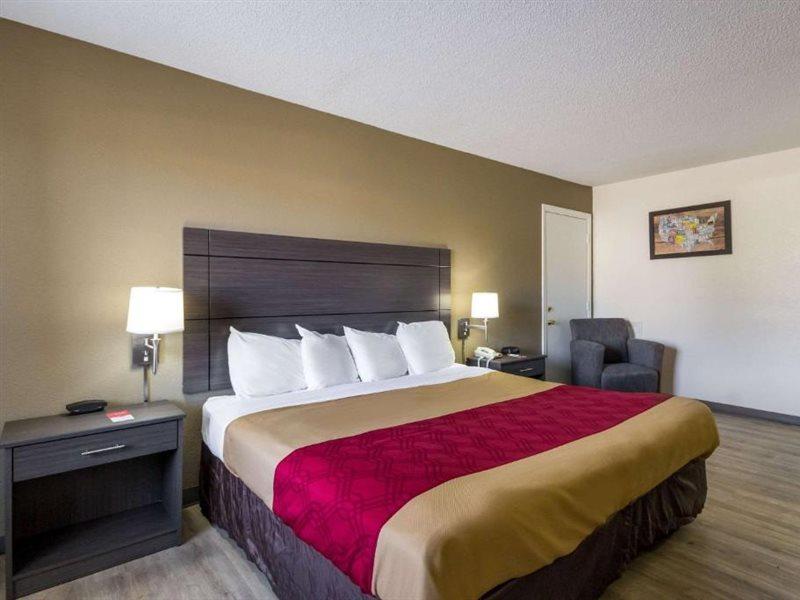Econo Lodge Little Creek Norfolk Buitenkant foto