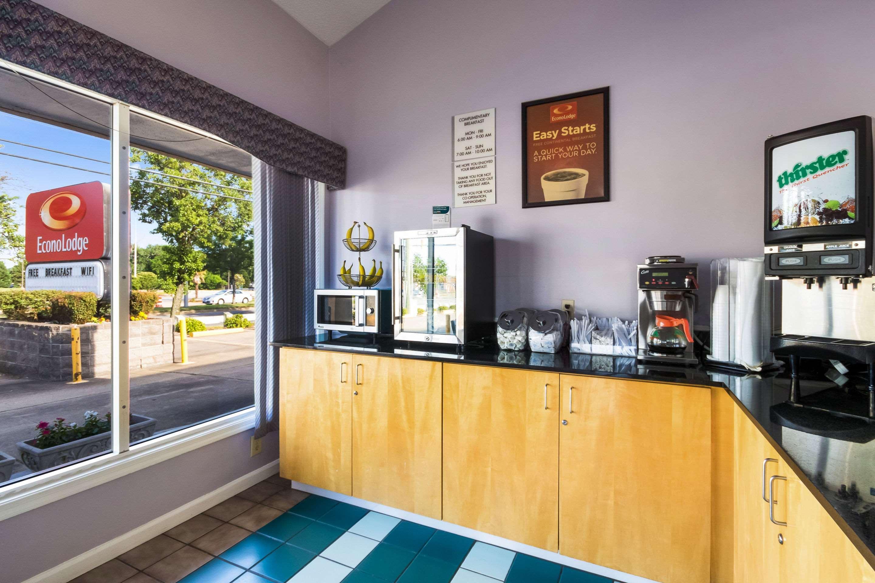 Econo Lodge Little Creek Norfolk Buitenkant foto