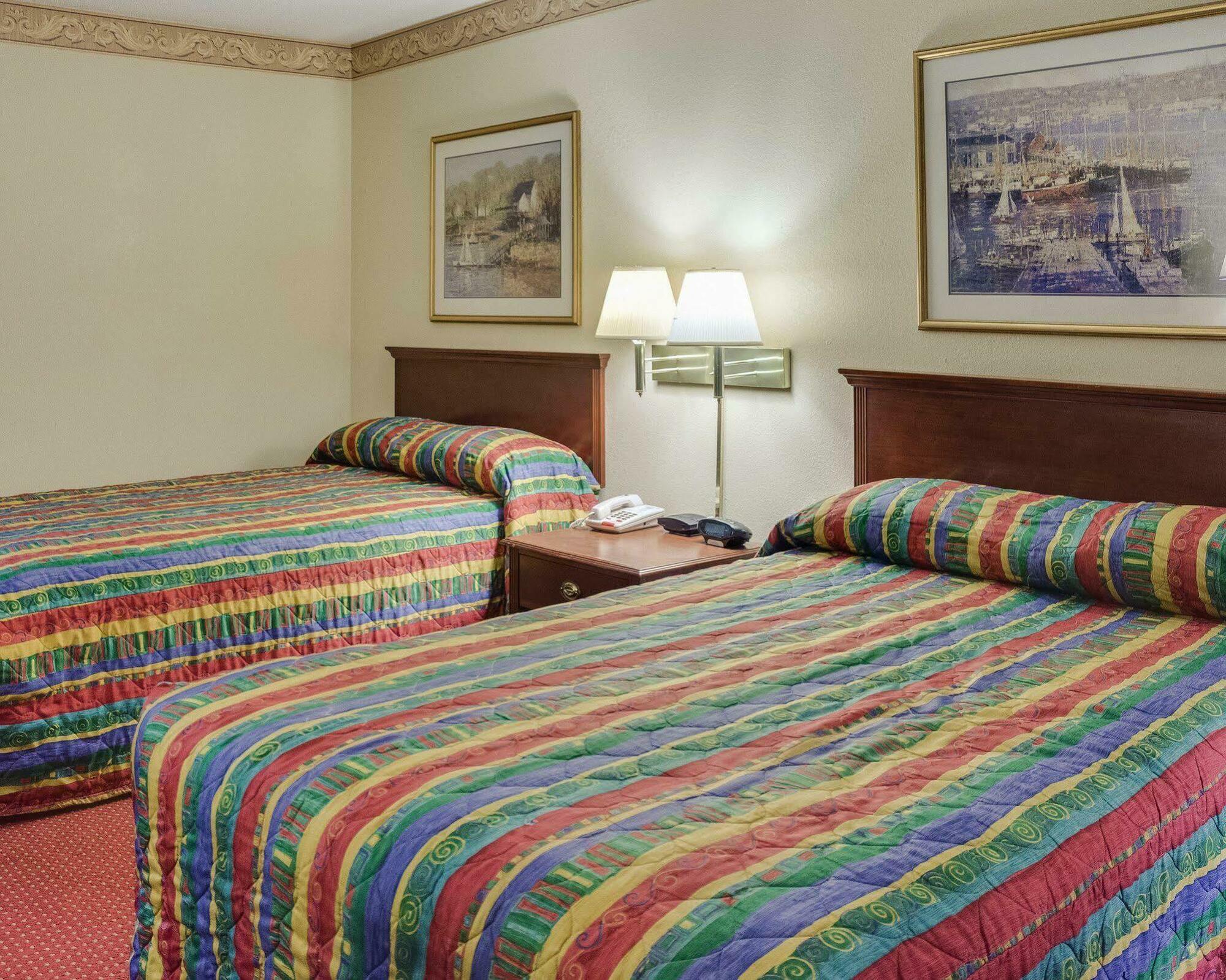 Econo Lodge Little Creek Norfolk Buitenkant foto